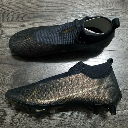 NIKE Vapor Edge Pro 360 Football Cleats 