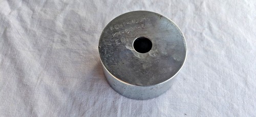 KM-833-5 Aus- und Einbau der Dämpfungsbuchsen der Hinterachse