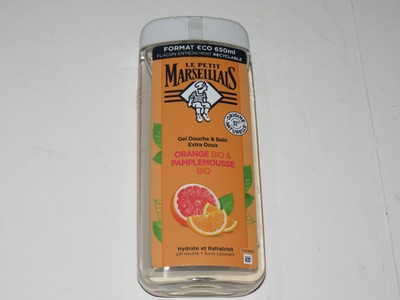 w7 Le Petit Marseillais Extra Gentle Bath & Shower Gel Orange & Grapefruit