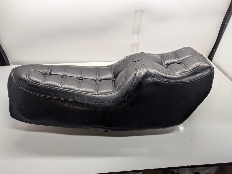 Yamaha Xs750 Seat 1977-1978 - Image 3 of 4