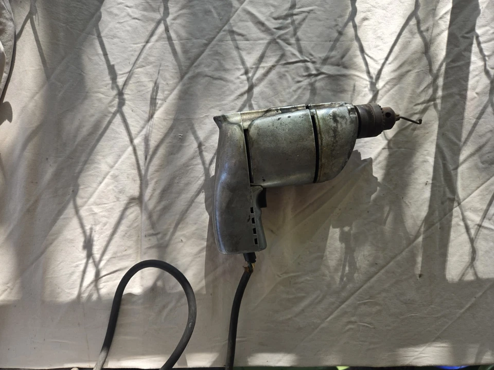 Broca elétrica vintage Craftsman com fio modelo resistente 315.7750 - Imagem 2 de 3