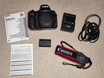 Canon EOS 90D DSLR Camera - excellent condition. 
