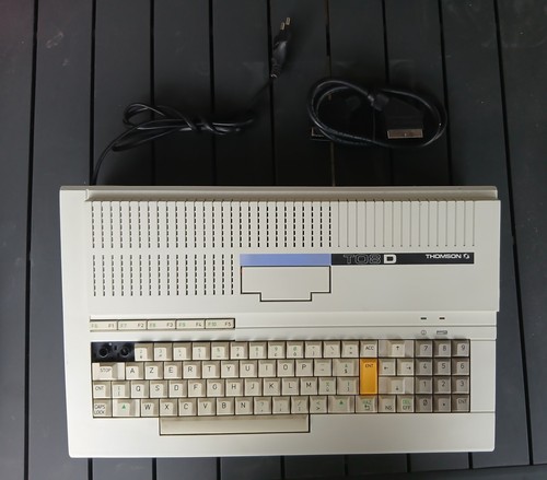 Ordinateur/Computer Thomson TO8D