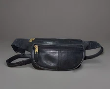 ILI NEW YORK TORONTO LEATHER FANNY PACK BLACK  BAG MULTIPLE COMPARTMENTS