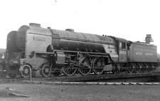 Vintage Train Photo BR British Railways Steam Locomotive Class A2 60518