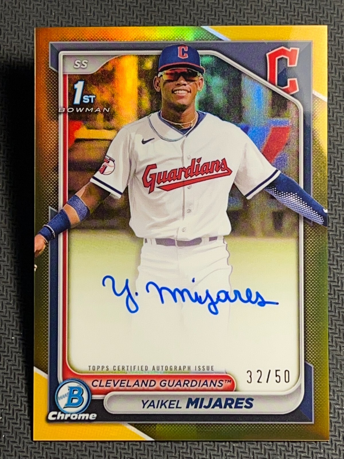 2024 Bowman Chrome 1st GOLD REFRACTOR PROSPECT ROOKIE AUTO Yaikel Mijares 32/50