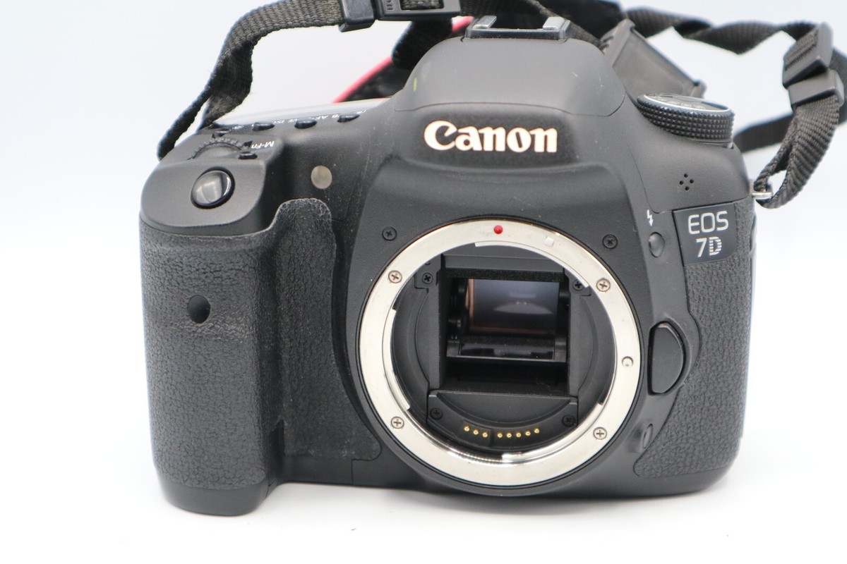 Canon EOS 7D 18.0 MP Digital SLR Camera - Black (Body Only) | eBay