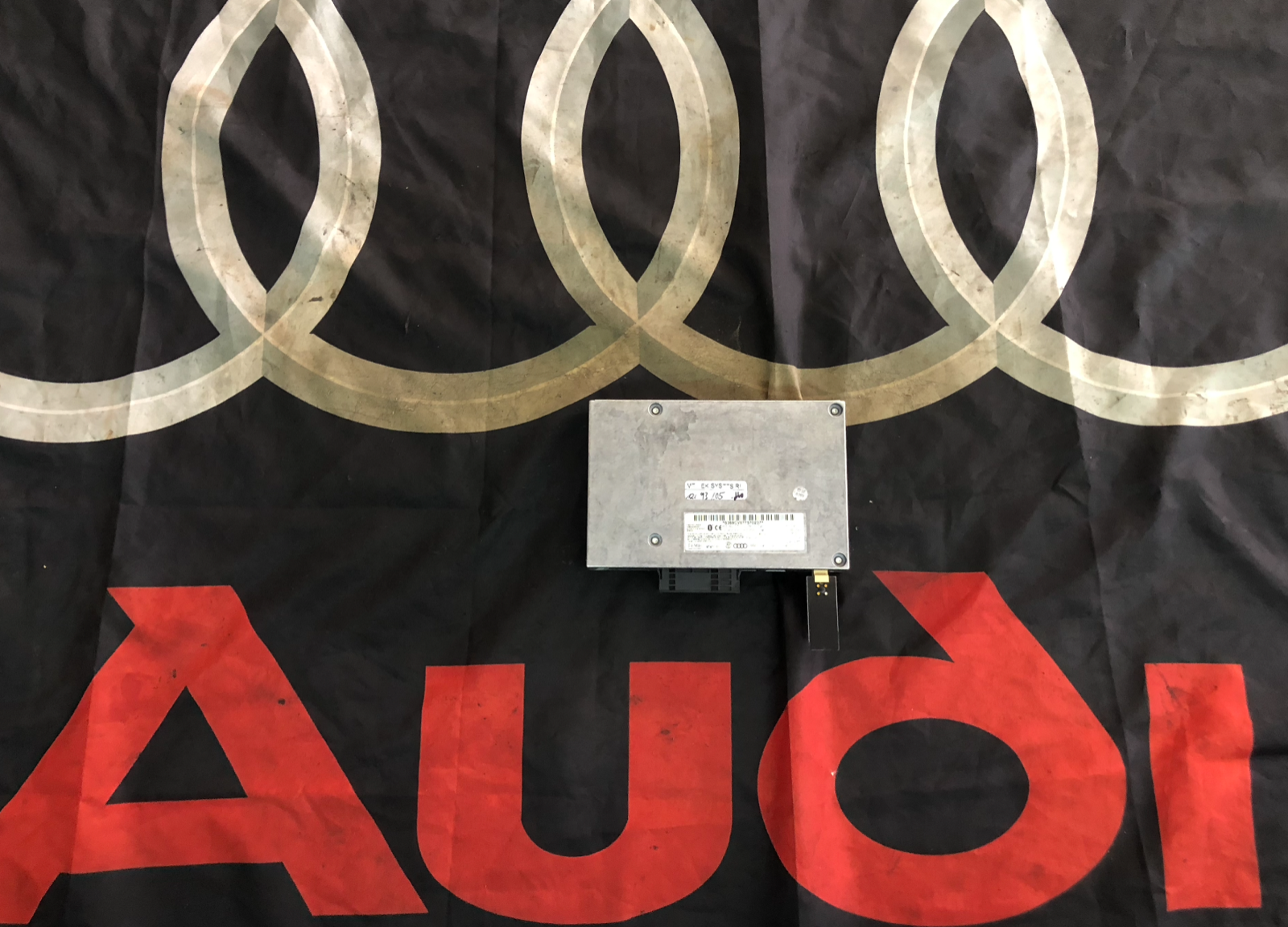 Audi Communication Interface Module 05-11 AUDI Q7 A8 A6 S6 BLUETOOTH COMMUNICATION CONTROL MODULE 4E0862335 ...
