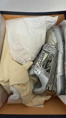Louis Vuitton silber verspiegelt LV Trainer Sneaker Virgil Abloh silber Größe 7US - Bild 12 von 13