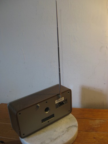 Kogan Digital Radio DAB+ 174.9-239.20MHz / FM87.6-108MHz (Tested - Works Well) - Picture 5 of 14