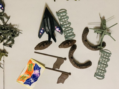 Uomo e accessori esercito plastica vintage - Foto 5 di 14