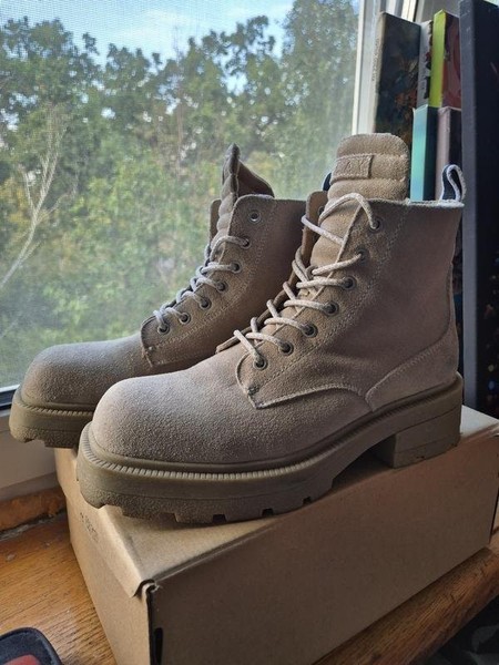 Women UGG Boots Beige Suede 40 #NRGV