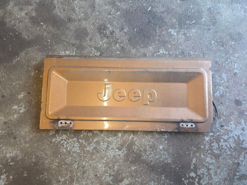 Jeep Cj Tailgate 1976-86 Good condition Honey color