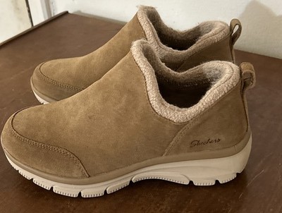 Skechers Women s Easy Going Sweet Behavior Slip-Ins, Chestnut Sz 7.5, New In Box
