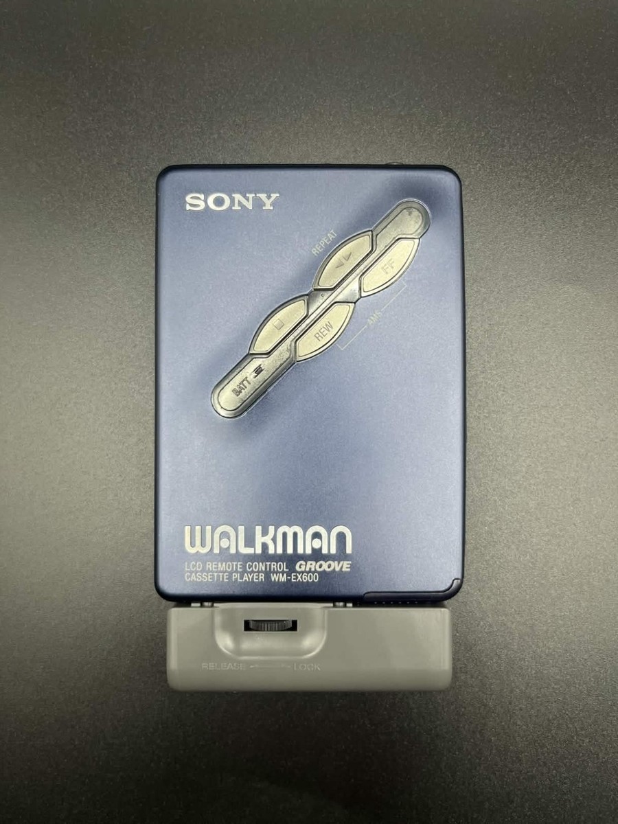 SONY WALKMAN WM-EX600 Blue Cassette Player Tested Working - US