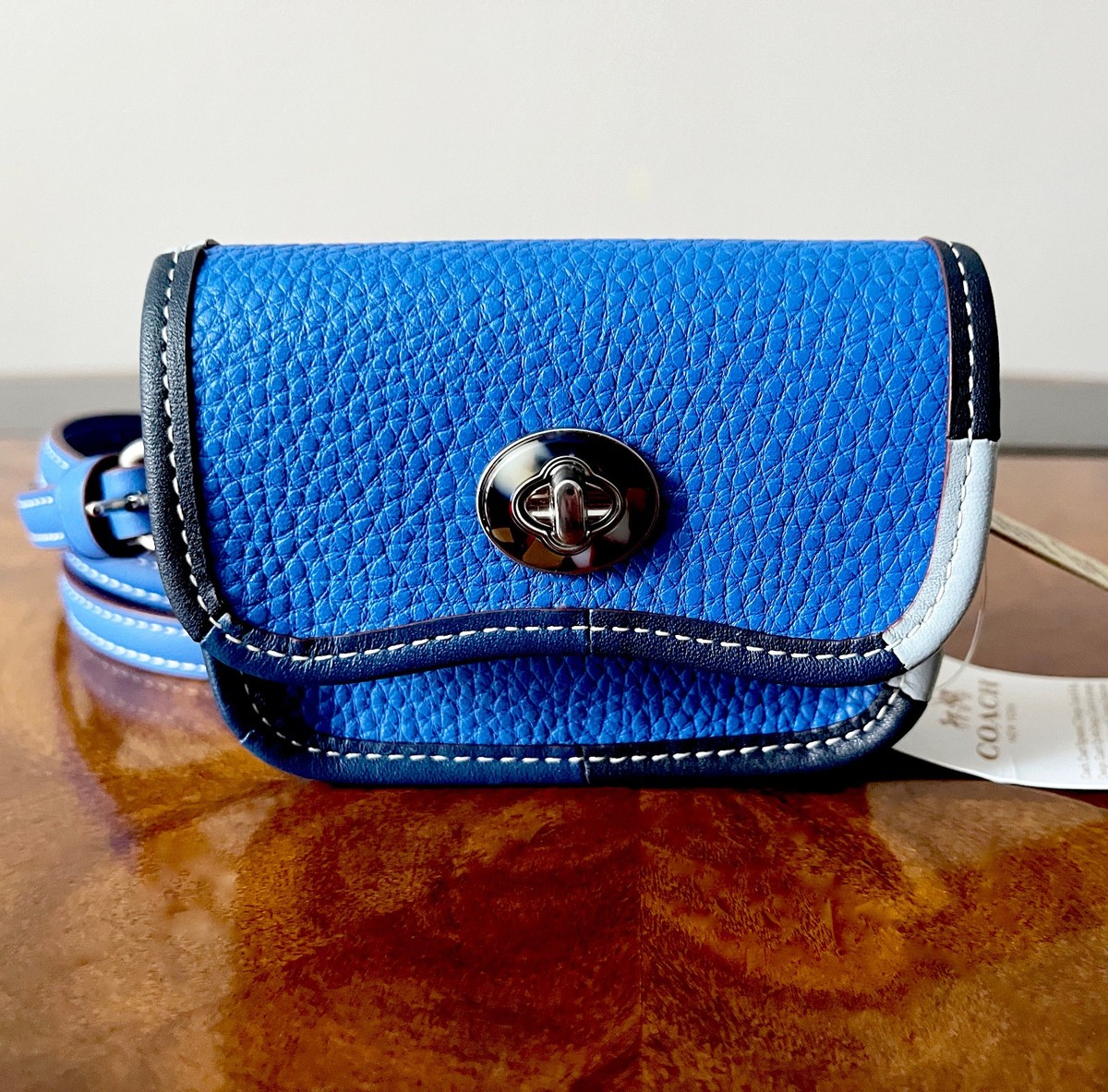 Coach Coachtopia Vintage Blue MINI WAVY CARD CASE WALLET X-BODY