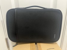 Belkin 14  Black Laptop Sleeve Case Bag With Handle And Two Zipper Pockets