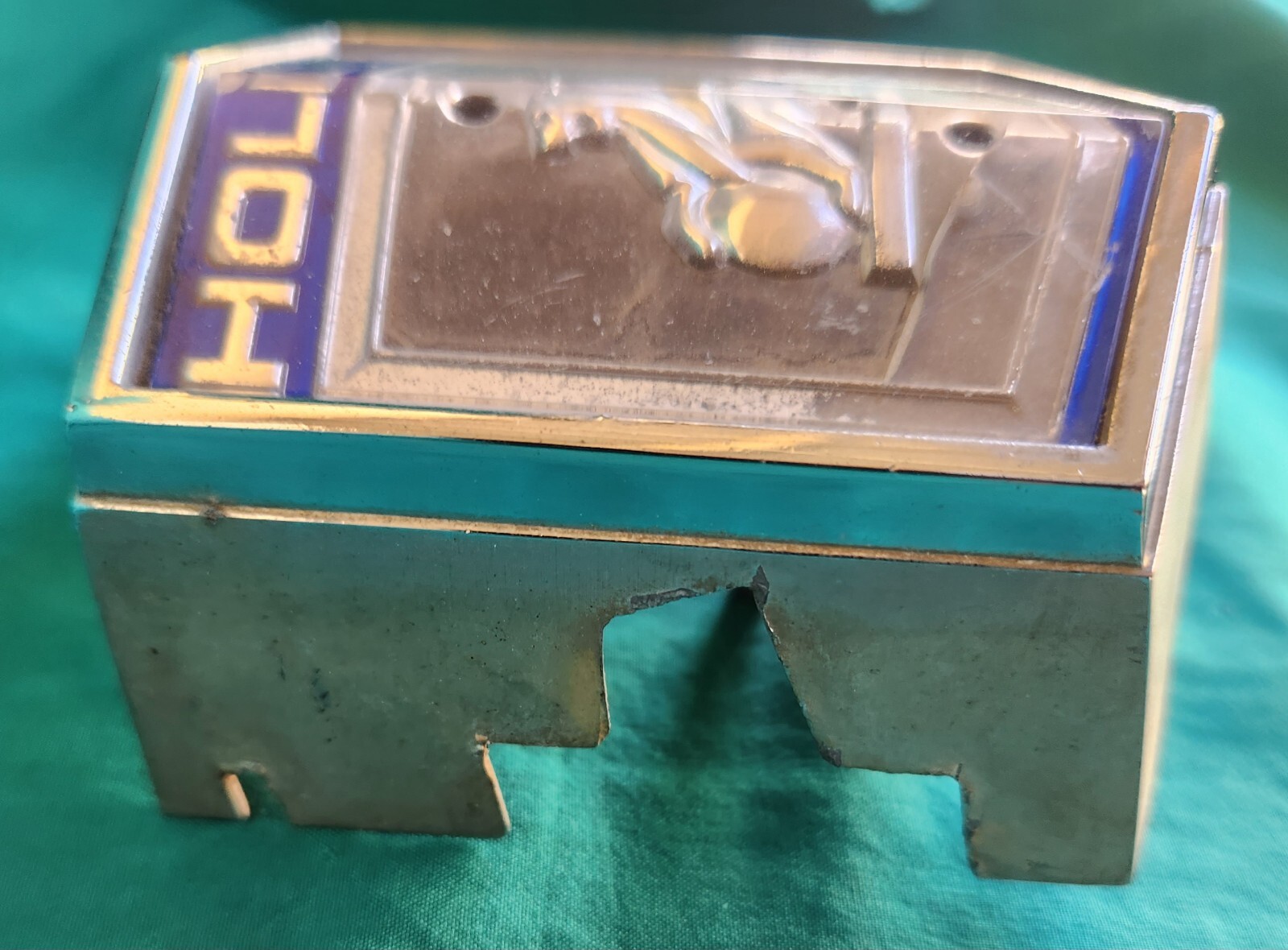 HOLDEN GENUINE HQ GRILL BADGE GRILLE EMBLEM CHROME INSERT KINGSWOOD