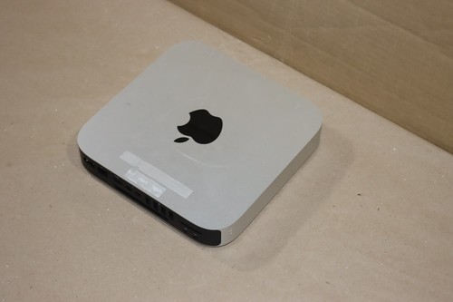 Mac Mini (Late 2014: 2.6 GHz i5 Dual Core Processor, 1 TB 16 GB RAM) - Picture 5 of 7