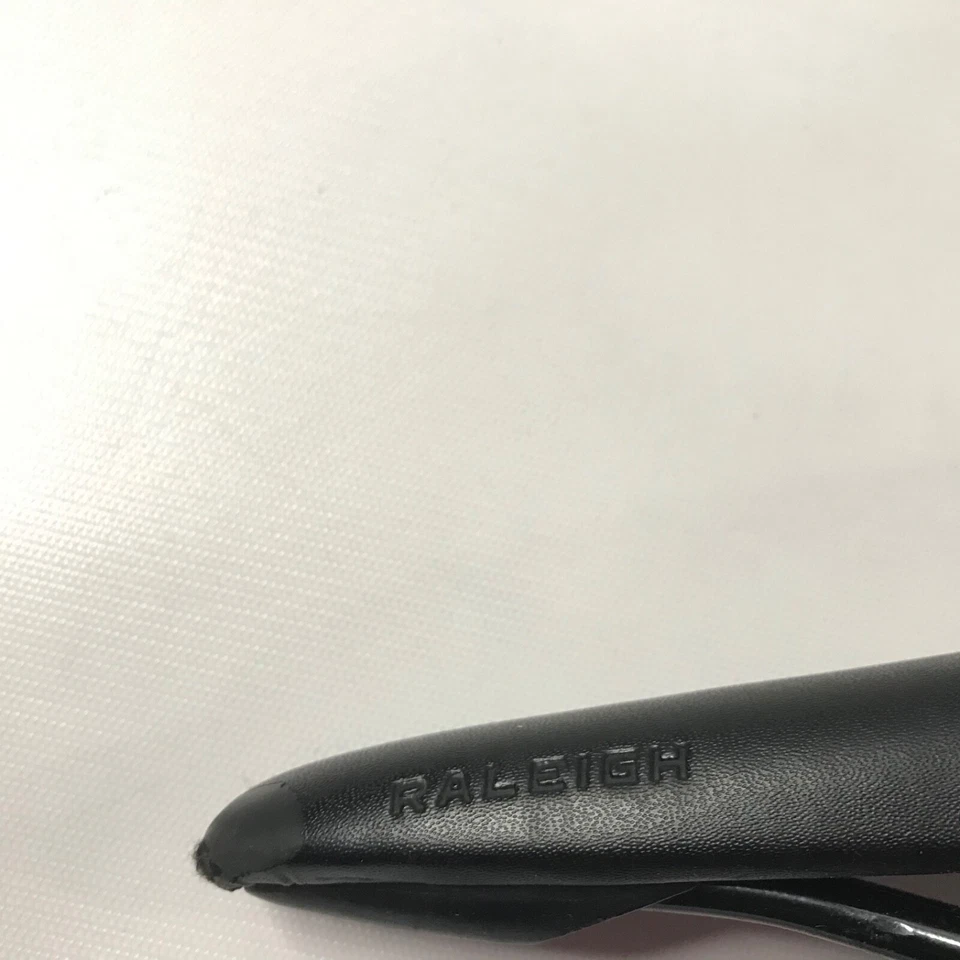 Raleigh Gossamer Bike Seat Black collector's bike - Image 4 of 4