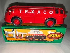 1934 Texaco Diamond T Tanker Doodle Bug Coin Bank Die Cast ERTL Stock B195