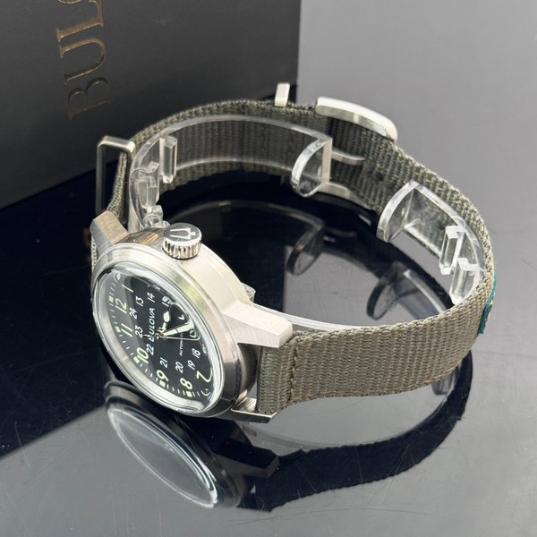 Bulova Reloj de Hombre Hack VWI Edición Especial 96A259 Automático Esfera Negra Nylon 4