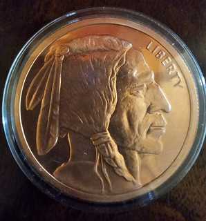 5 oz Indian Head/ Buffalo Copper Round .999. Fine Copper Pre owned ￼
