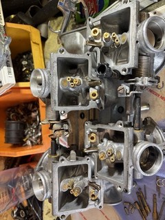 Honda VF750 Carbs & Lower Plenum Chamber