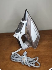 Rowenta Focus Micro Steam Iron DW5080 1700W Auto Shut Off Stainless Soleplate