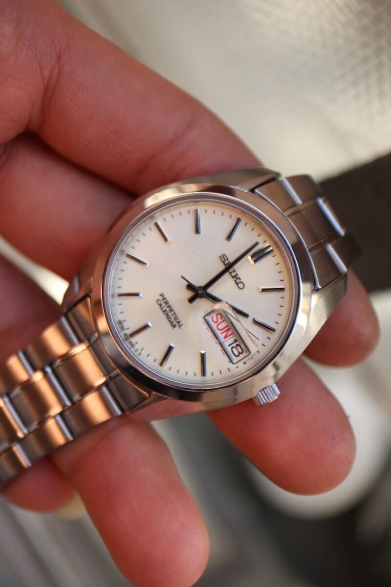 Seiko 8F32 Square Rectangular Watch Automatic 16.… - image 2