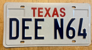 VANITY AUTO LICENSE PLATE " DEE N 64 " DEE DEE NINTENDO VIDEO GAMES