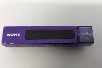 Sony Walkman NW-E507 Silver ( 1 GB ) Digital Media Player for sale