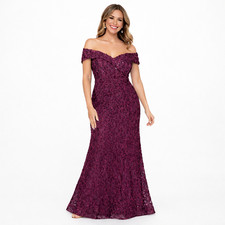 New with Tags – Xscape Formal Evening Gown | Size 14W | Retail $299