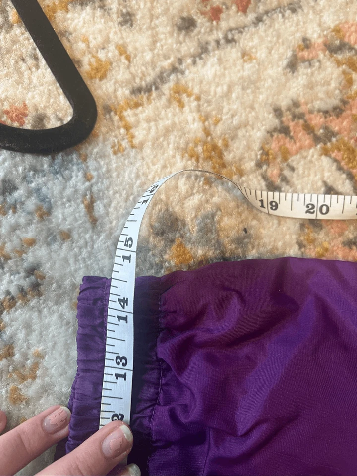 Calça Jaqueta Vintage FILA 90s Tracksuit Bolsos Roxos Quebra-Vento - Tamanho Médio - Imagem 4 de 4