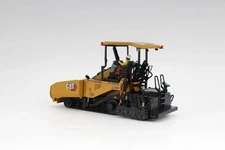 DM 1/50 Scale Cat AP655 Asphalt Paver Diecast Model Toy Gift NIB 85590MH
