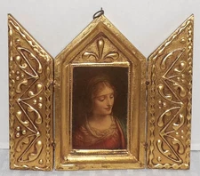 1930 Italian Florentine Wood Embossed Gilt Madonna Loop Hinged Triptych & Hanger