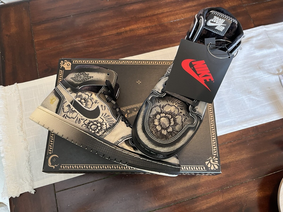 BNIB Nike Jordan 1 High Zoom Air CMFT 2 Dia De Muertos Size 9.5M 