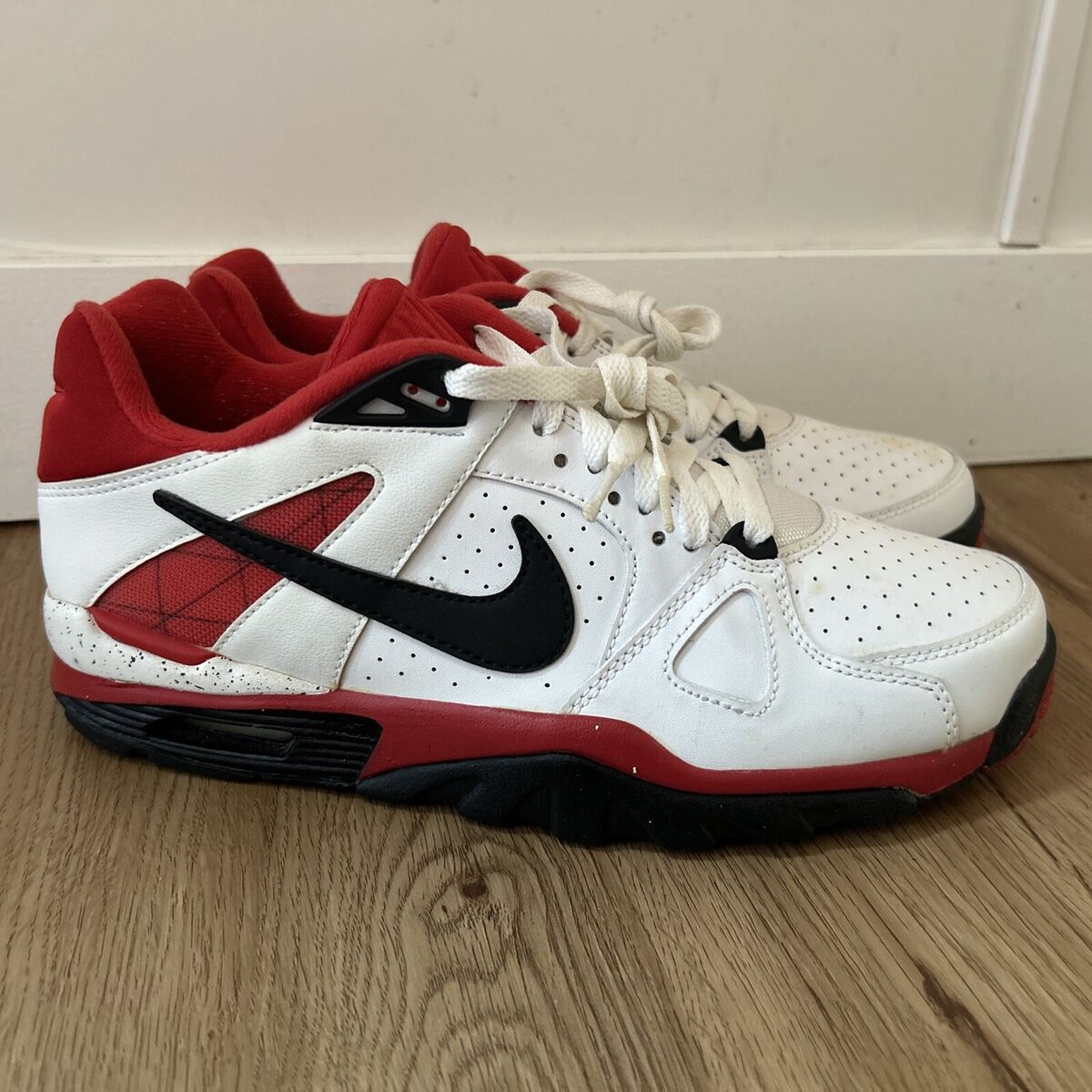 Nike Air Trainer Classic Bo Jackson 488059-106 Fire Red Nike Air Trainer Classic Bo Jackson 488059-106 Fire Red