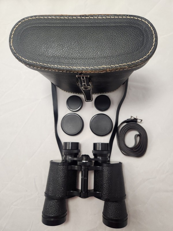 Vintage Zenith Binoculars W/ Case 7x35mm Field 7 #16651. CLEAN!