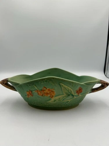 Roseville 1951 Green Bittersweet Console Dish #827-8