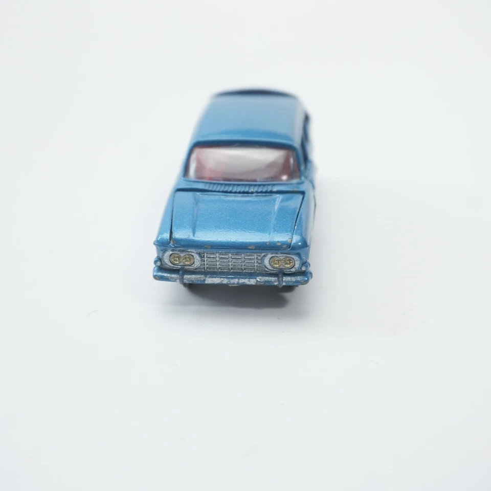De colección Lone Star Road-Master Impy Super Cars Ford Zodiac Estate Blue Wagon 1:59 Foto 2 de 4