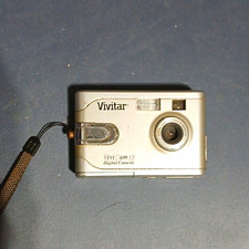 Vivitar ViviCam 35 Compact Digital Camera Silver Built-In Flash 1x Zoom USB