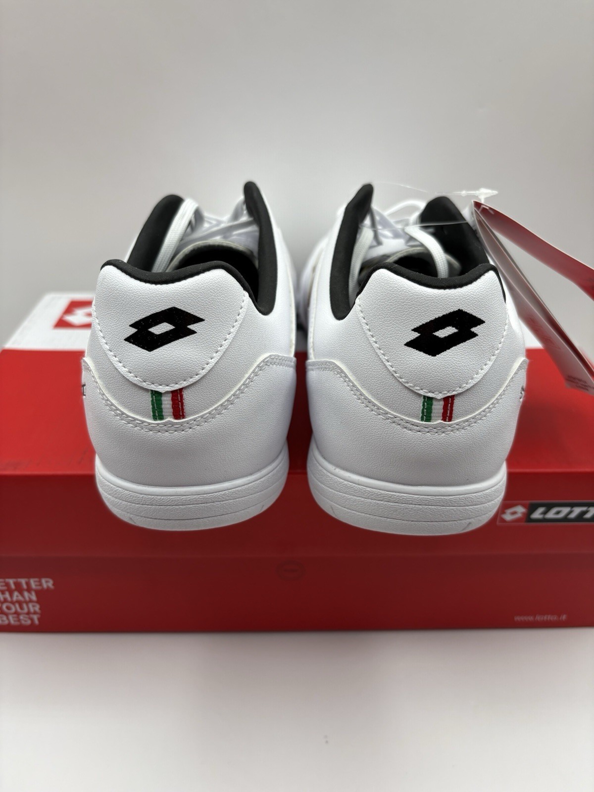 Scarpe da calcio indoor uomo Lotto Stadio 705 oro bianco nuove misura 6 5