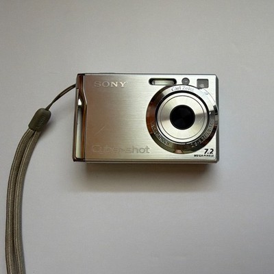Sony Cyber-shot DSC-W80 Silver 7.2MP Compact Camera 3x Zoom 2.5in USB IS