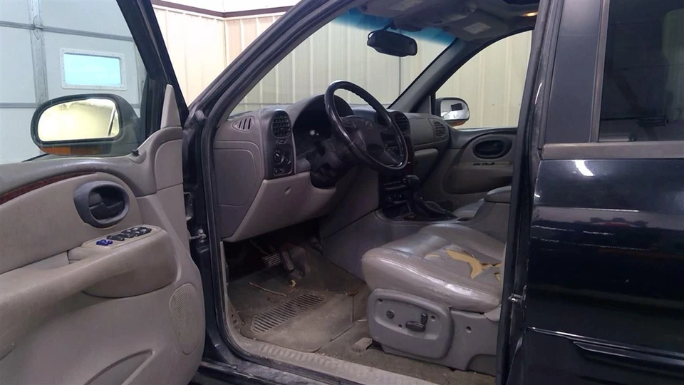 Used Differential Carrier Assembly fits: 2002 Oldsmobile Bravada Front Axle sing - Image 2 of 4