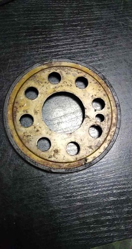 BMW 1 3 5er E60 E81 E87 E90 N47 Motor Kurbelwelle Reduzierrad 7797492