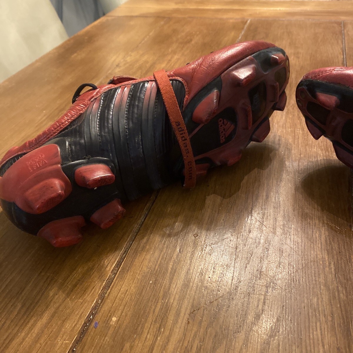 Adidas Predator Pulse Red & Black FG UK 8 1/2 Originals RARE Adidas Predator Pulse Red & Black FG UK 8 1/2 Originals RARE