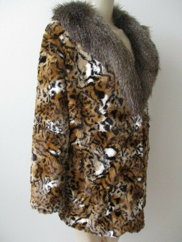 ADRIENNE LANDAU ANIMAL DESIGN LONG SLEEVE FAUX FUR COAT SIZE L - NWT - Picture 6 of 9