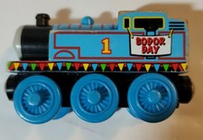 2003 LEARNING CURVE SODOR DAY THOMAS WOODEN TRAIN. THOMAS  FRIENDS 