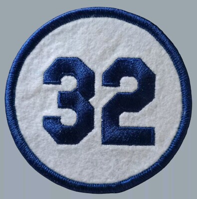 SANDY KOUFAX BROOKLYN DODGERS RETIRED JERSEY NUMBER 32 MLB SPORTS IRON ON  PATCH